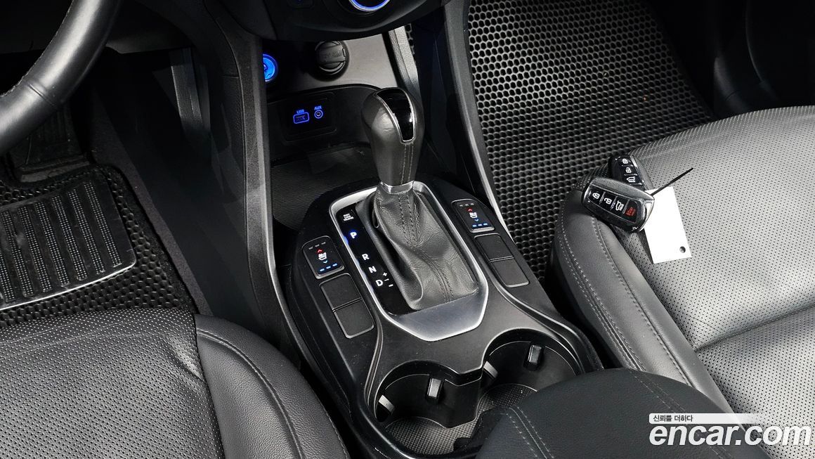 Hyundai Santafe 2016