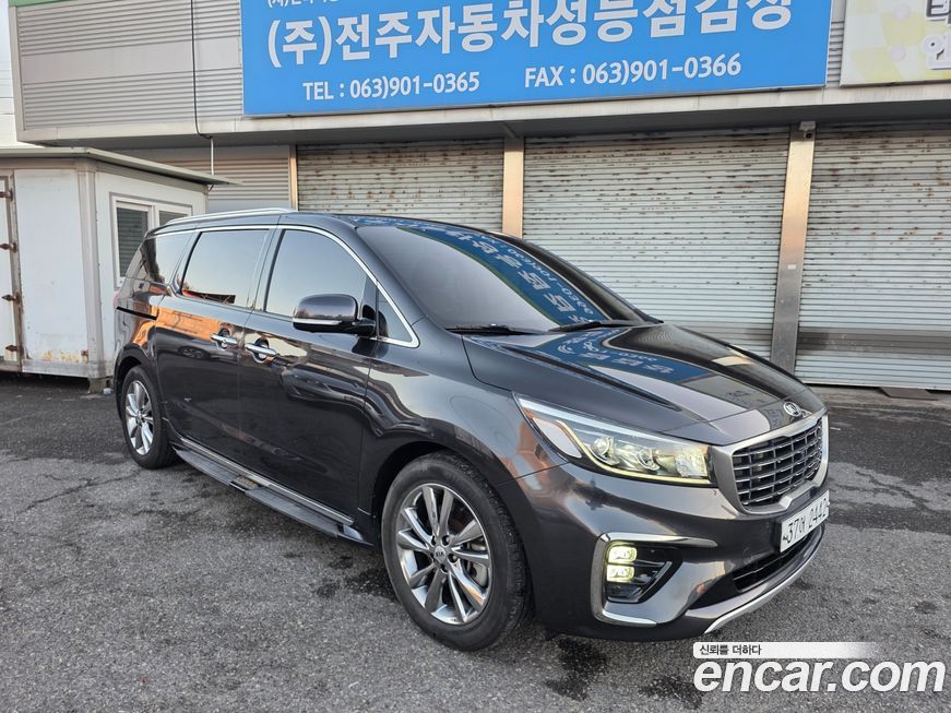 Kia Canival 2019