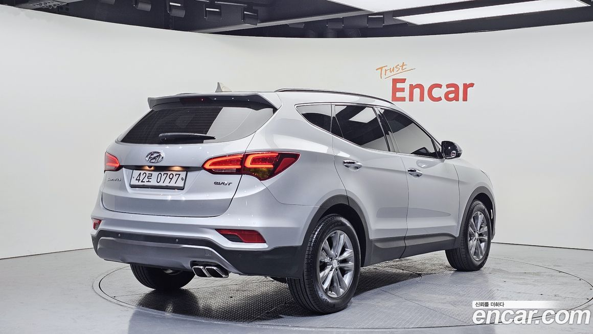 Hyundai Santafe 2016