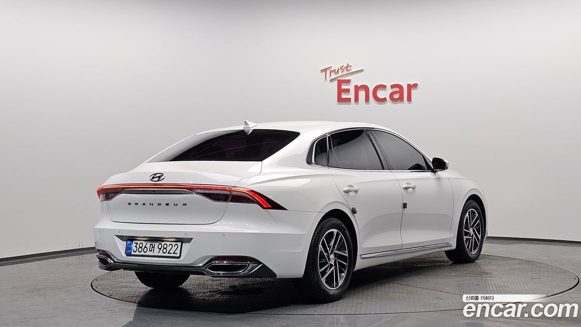 Hyundai Grandeur 2020