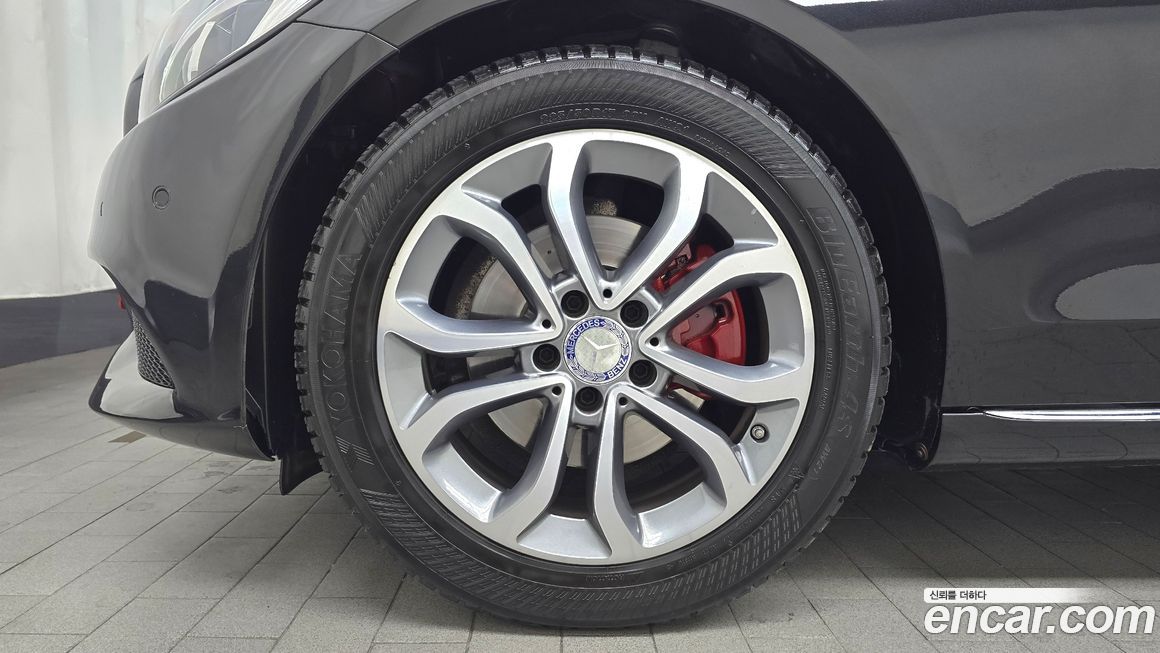 Mercedes-Benz C-Class 2017