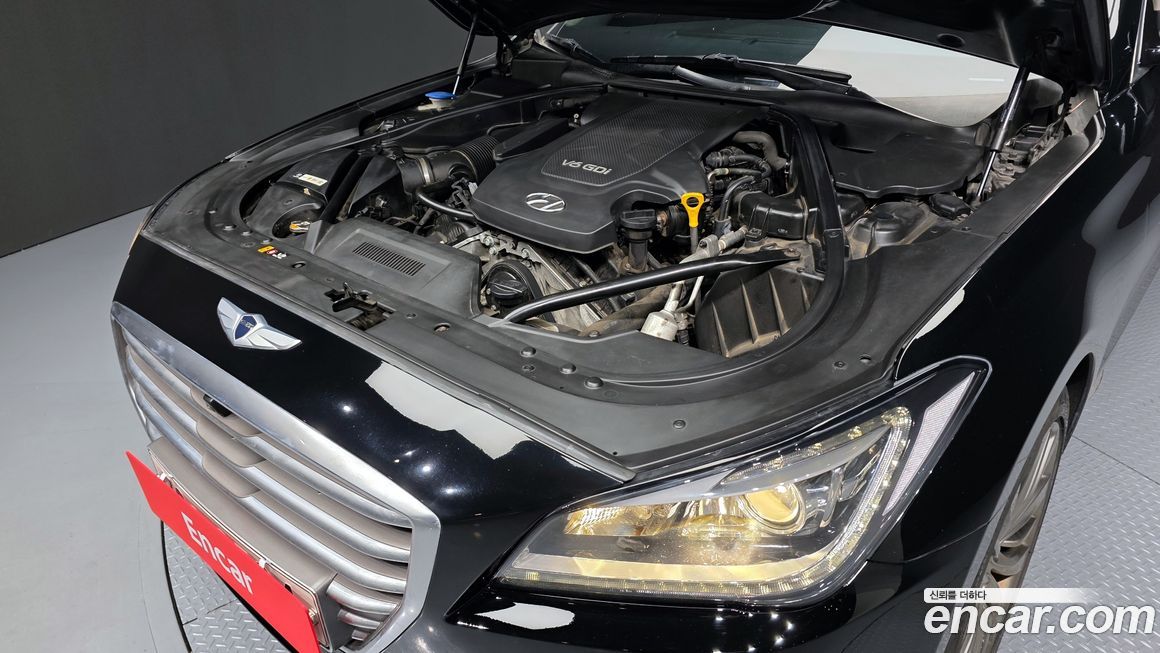 Hyundai Genesis 2016