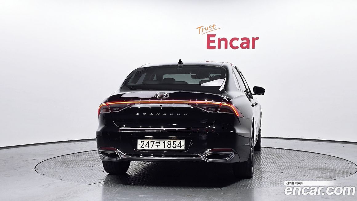 Hyundai Grandeur 2022