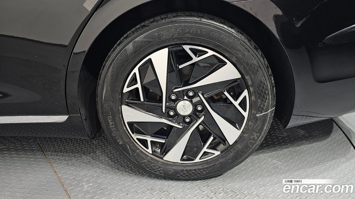 Hyundai Grandeur 2021