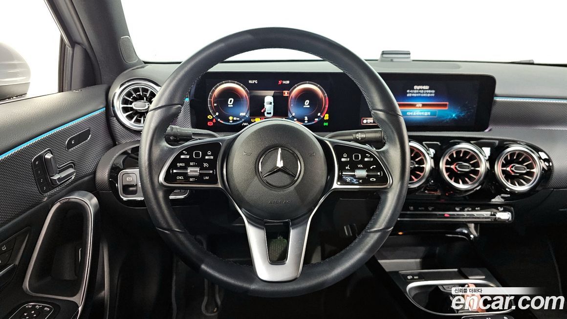 Mercedes-Benz A-Class 2022