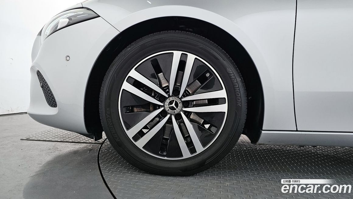 Mercedes-Benz A-Class 2022