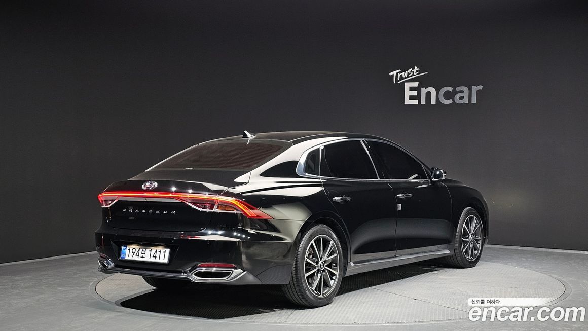 Hyundai Grandeur 2020