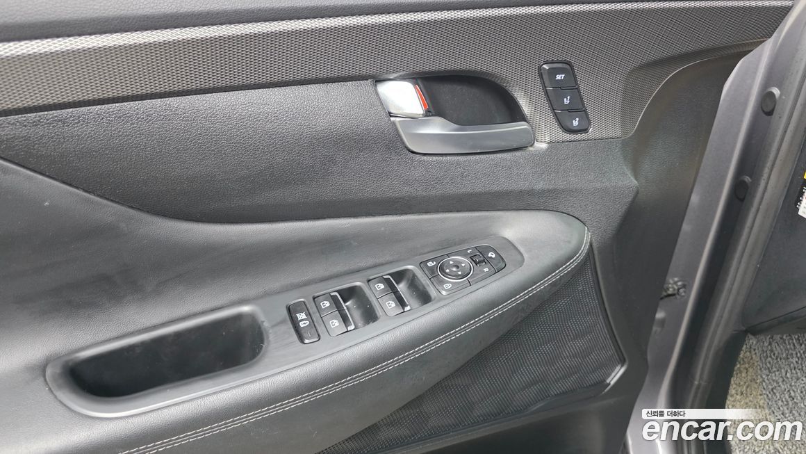 Hyundai Santafe 2020