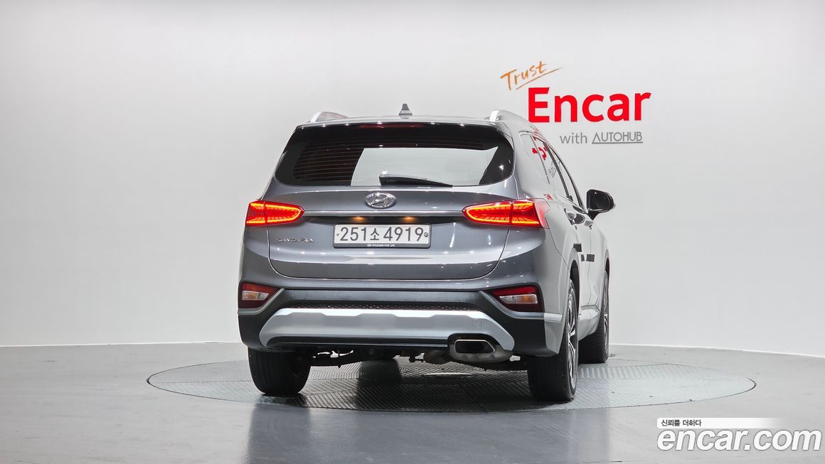 Hyundai Santafe 2020