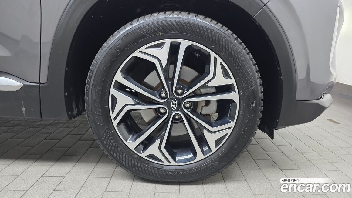 Hyundai Santafe 2020