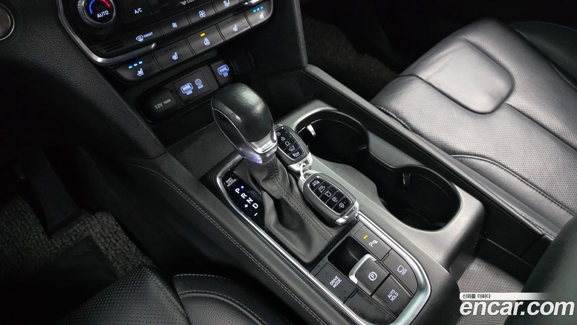 Hyundai Santafe 2020