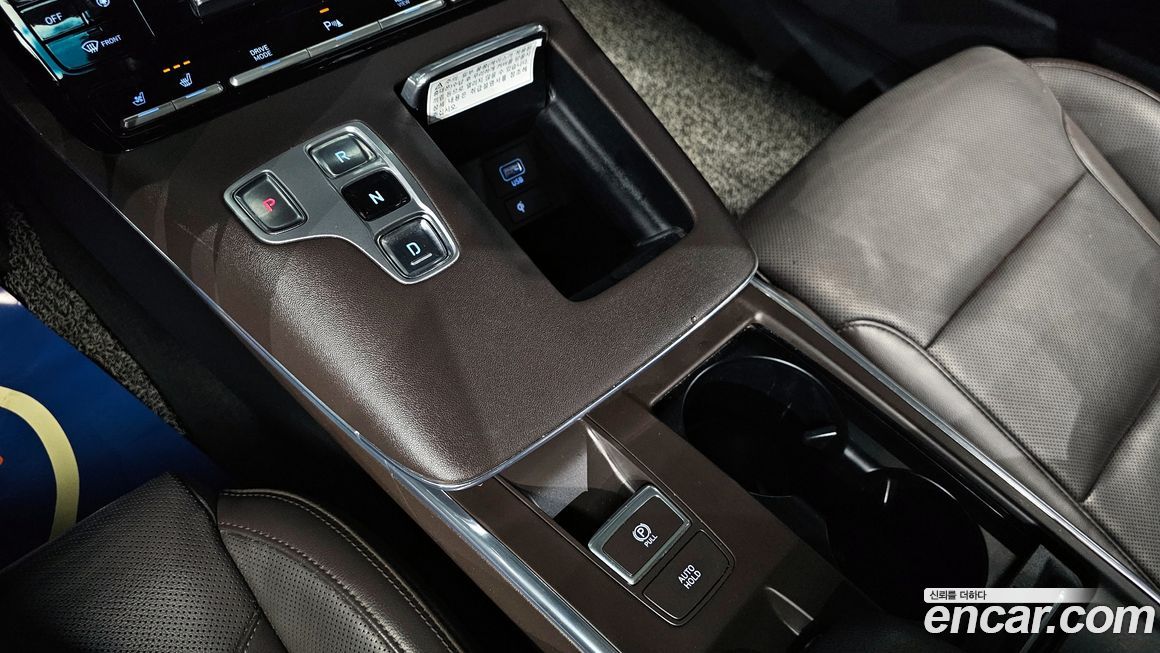 Hyundai Grandeur 2020