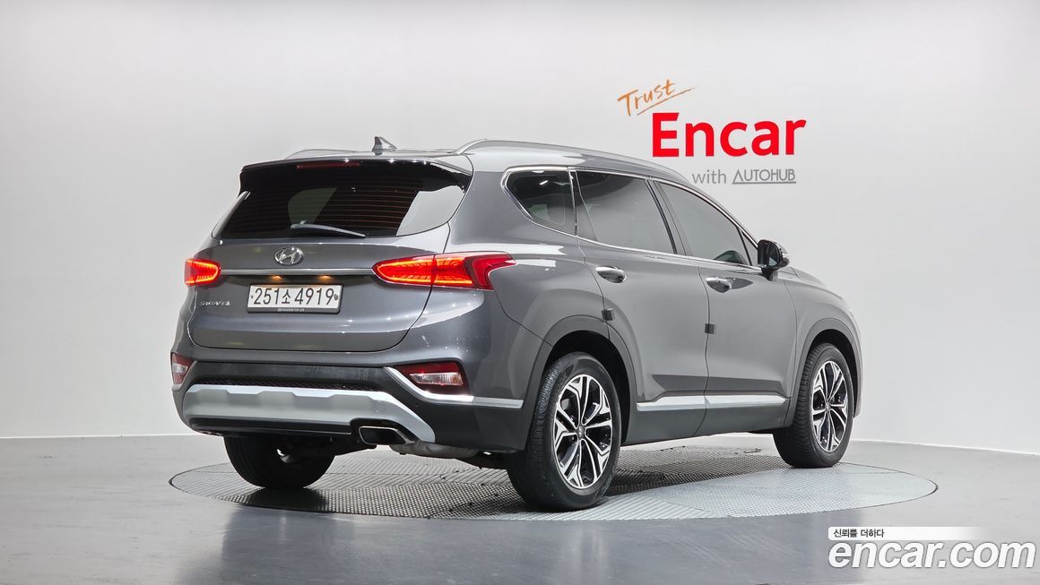 Hyundai Santafe 2020