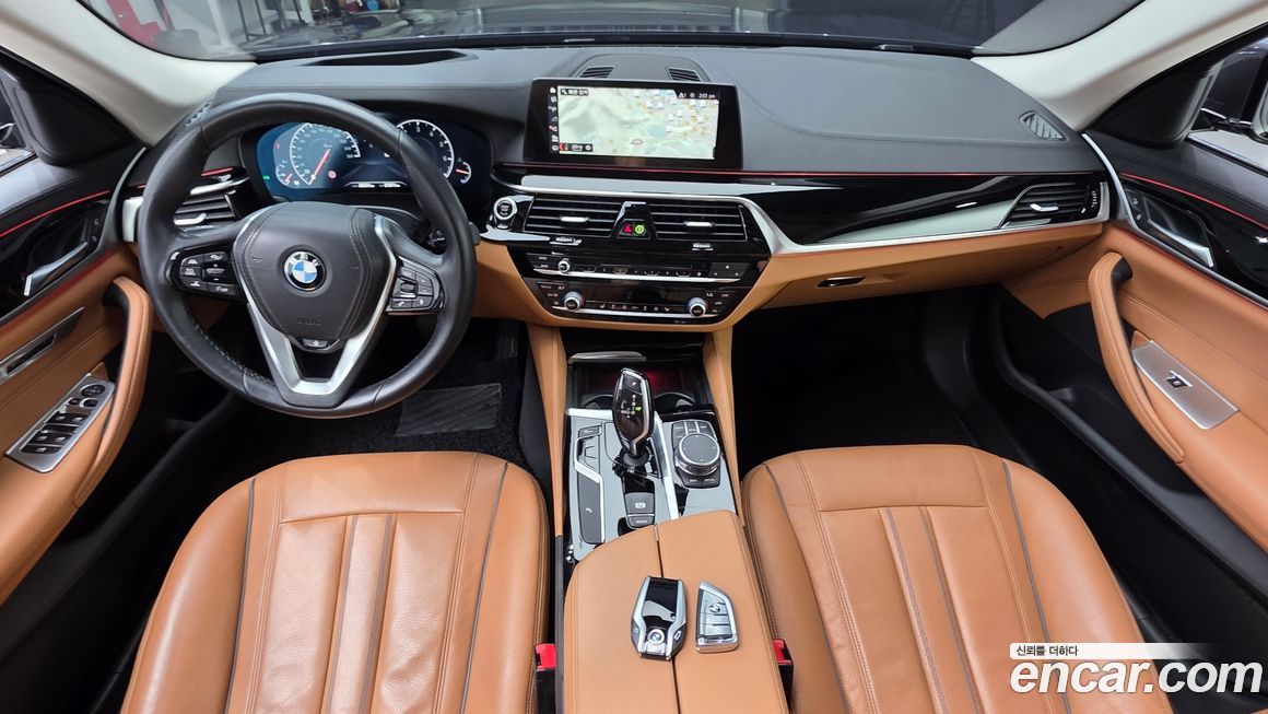 BMW 5-Series 2019