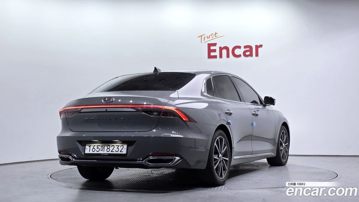 Hyundai Grandeur 2022