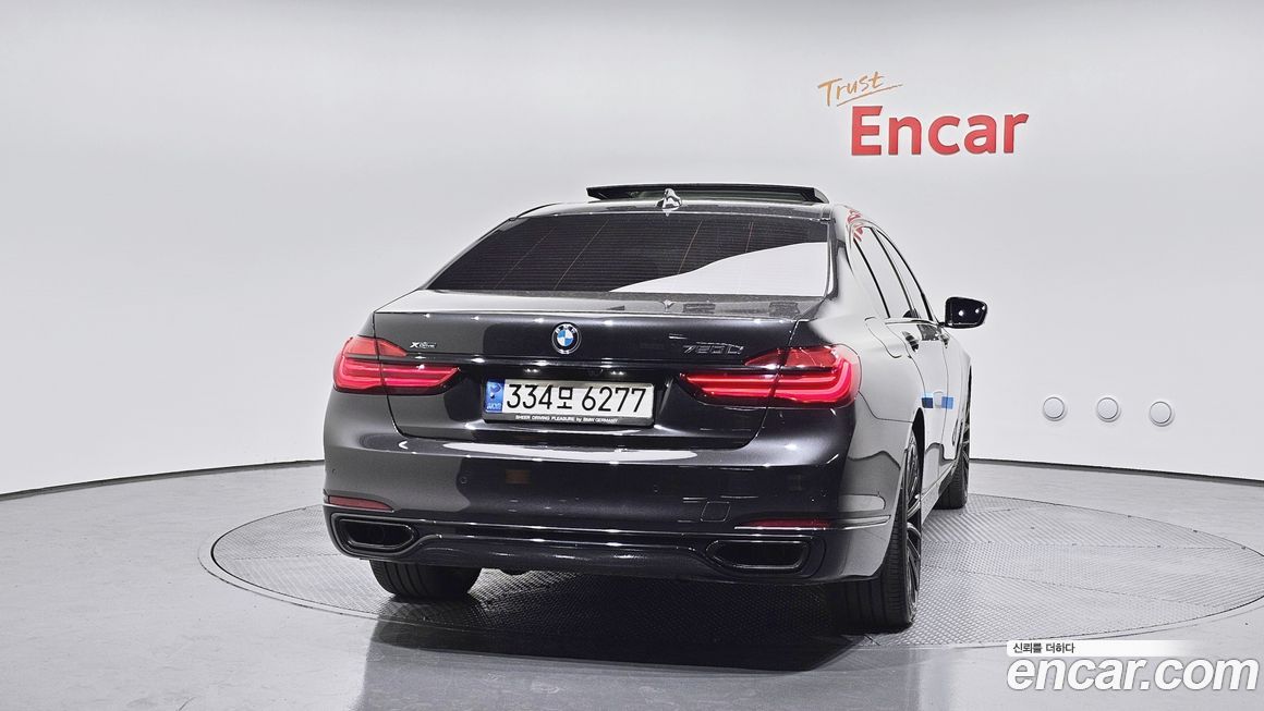 BMW 7-Series 2016
