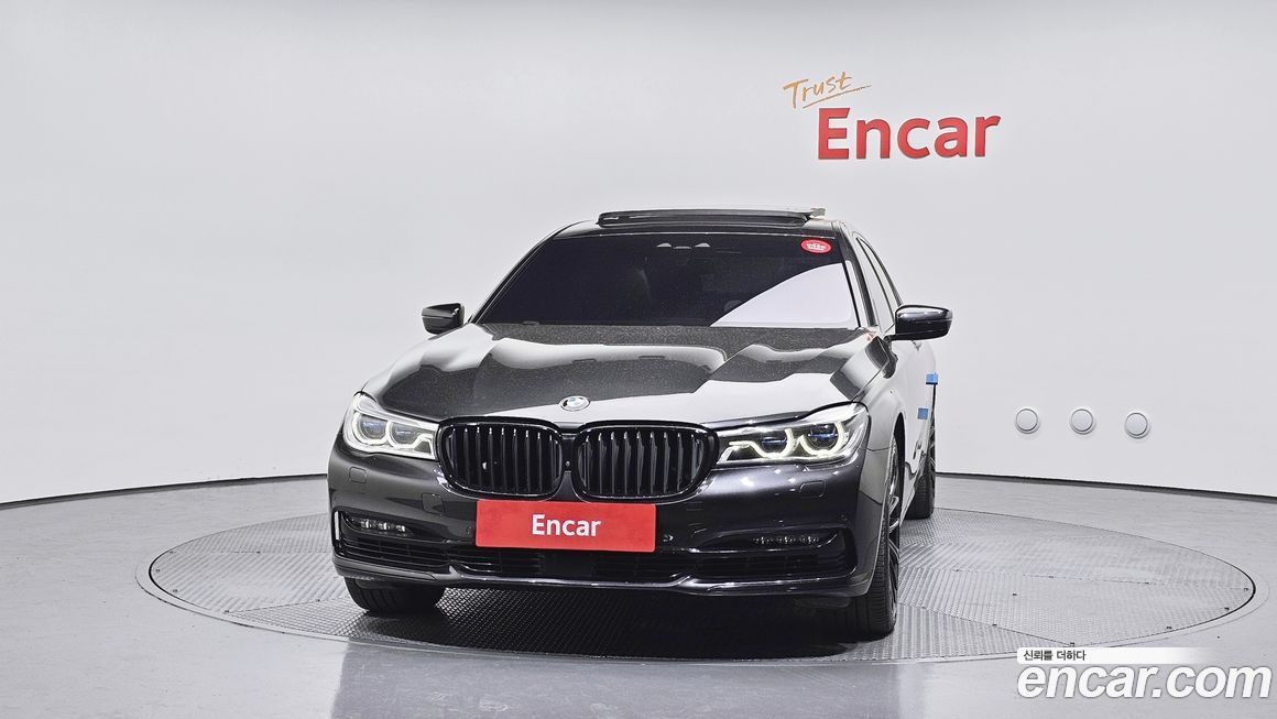 BMW 7-Series 2016
