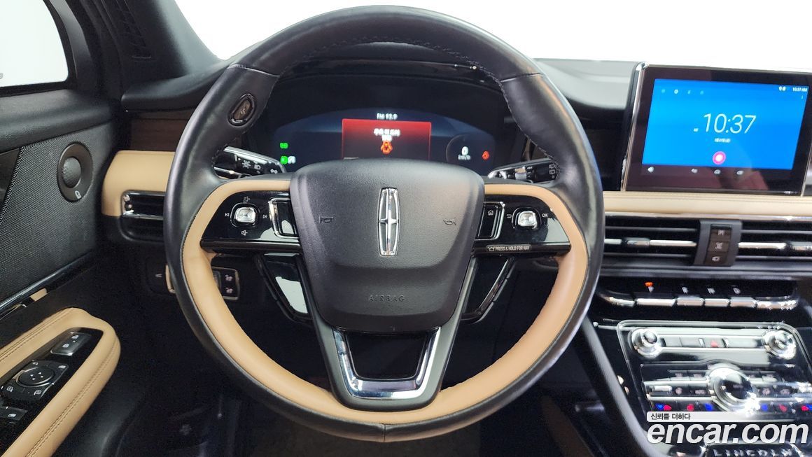 Lincoln Corsair 2021