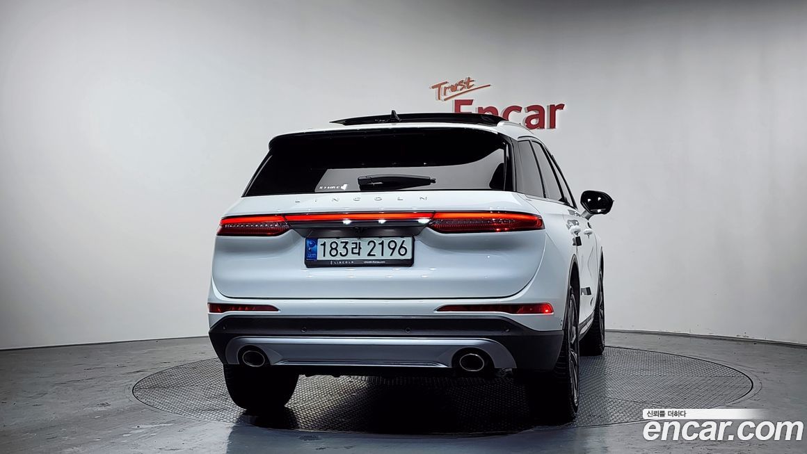 Lincoln Corsair 2021