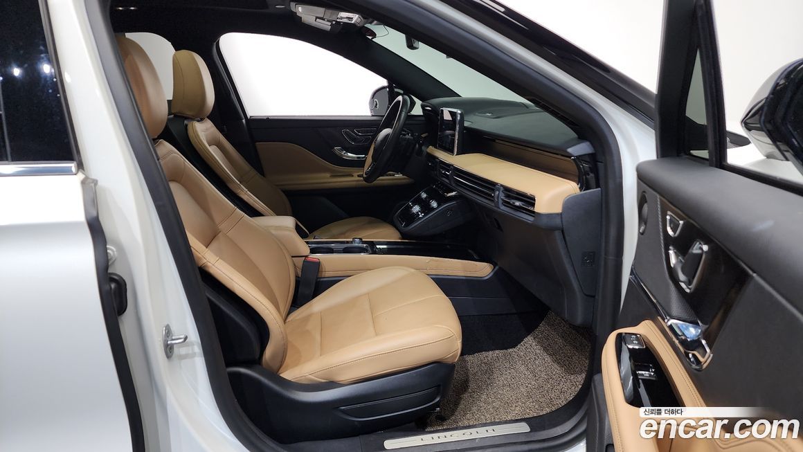 Lincoln Corsair 2021