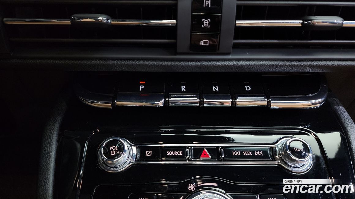 Lincoln Corsair 2021