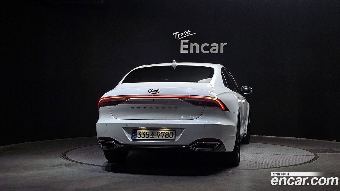 Hyundai Grandeur 2022