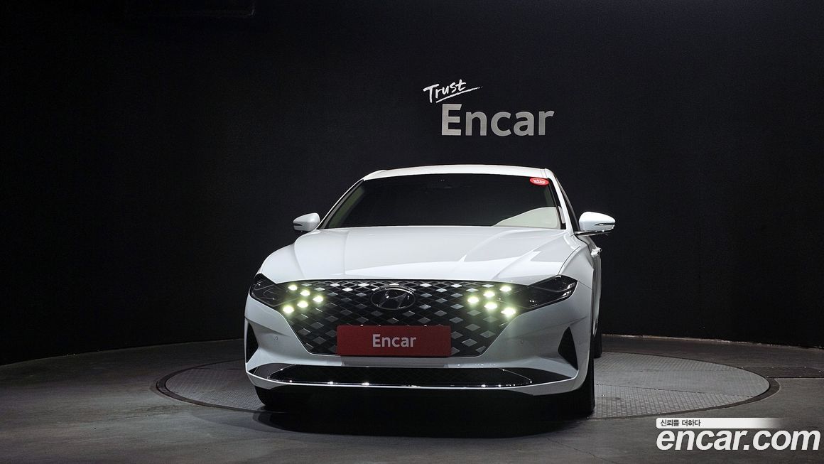 Hyundai Grandeur 2022