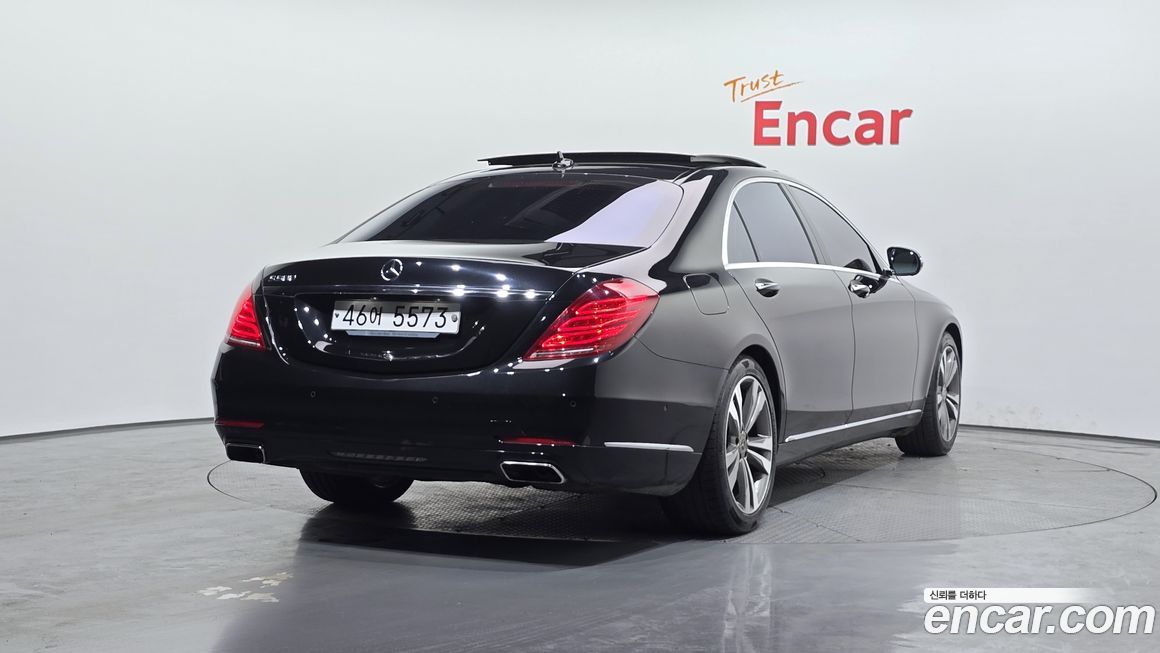 Mercedes-Benz S-Class 2015