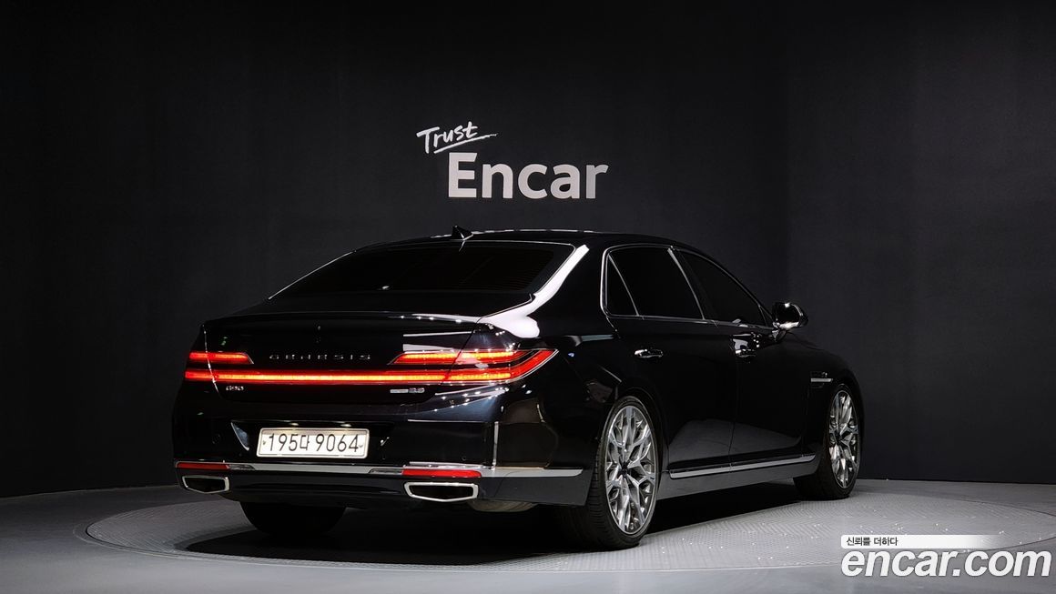 Genesis G90 2020