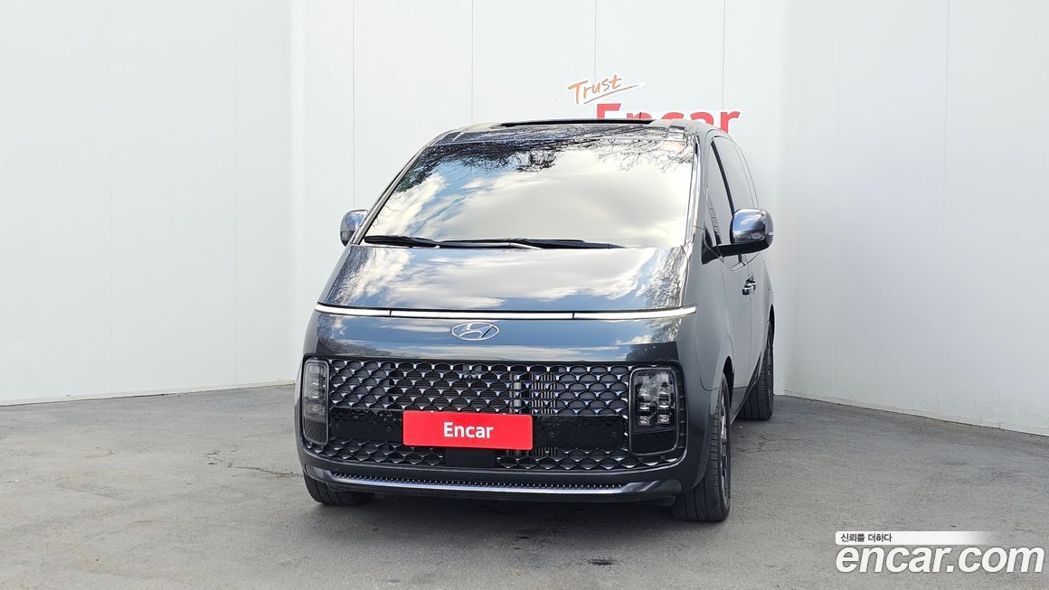 Hyundai Staria 2022