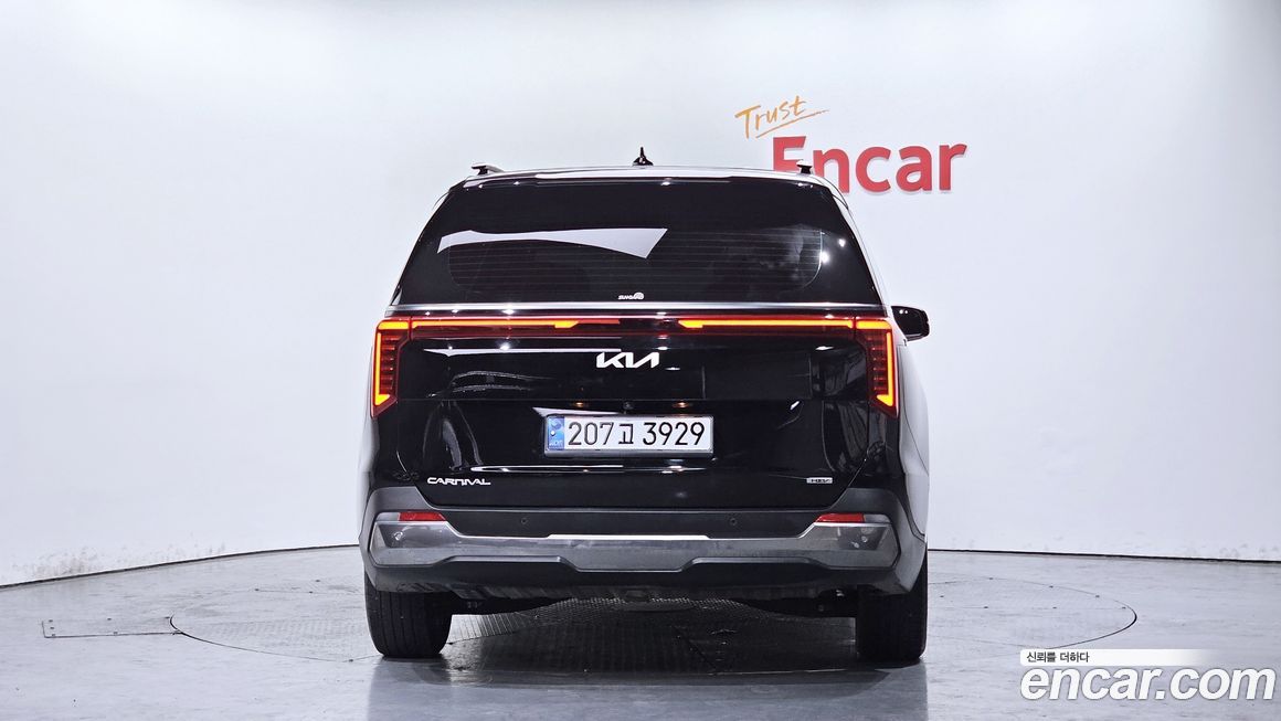 Kia Canival 2024