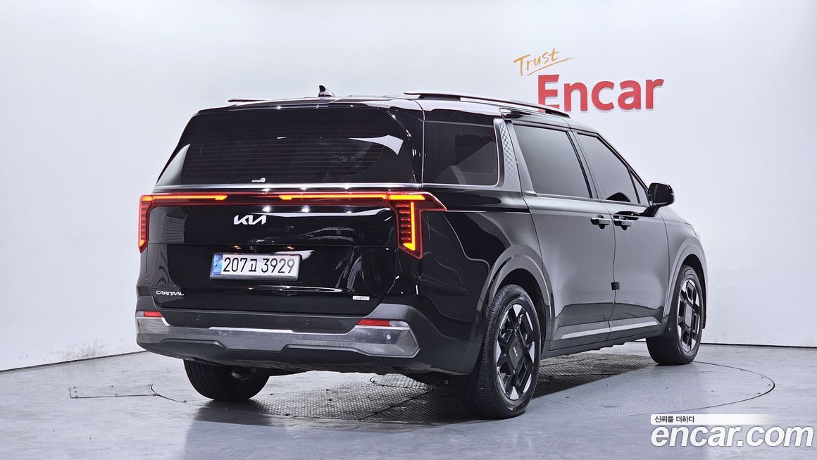Kia Canival 2024