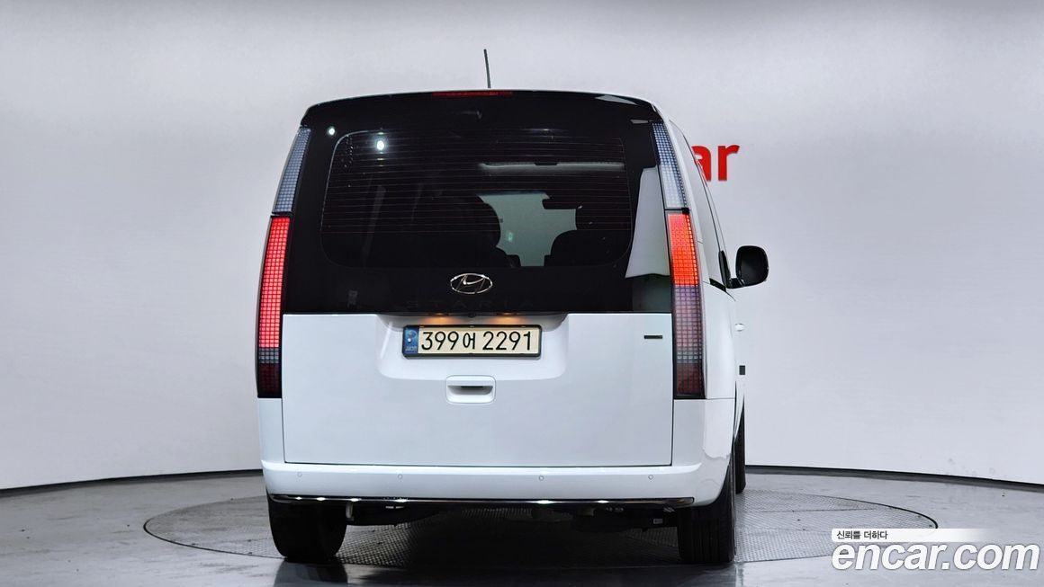 Hyundai Staria 2022