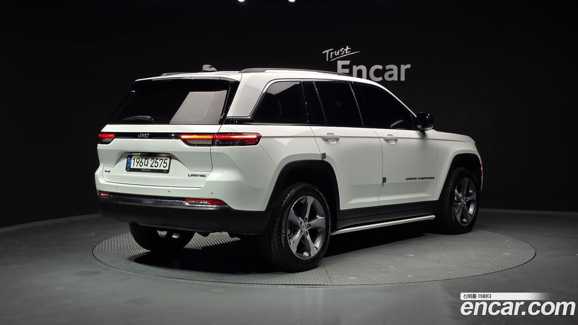Jeep Cherokee 2023