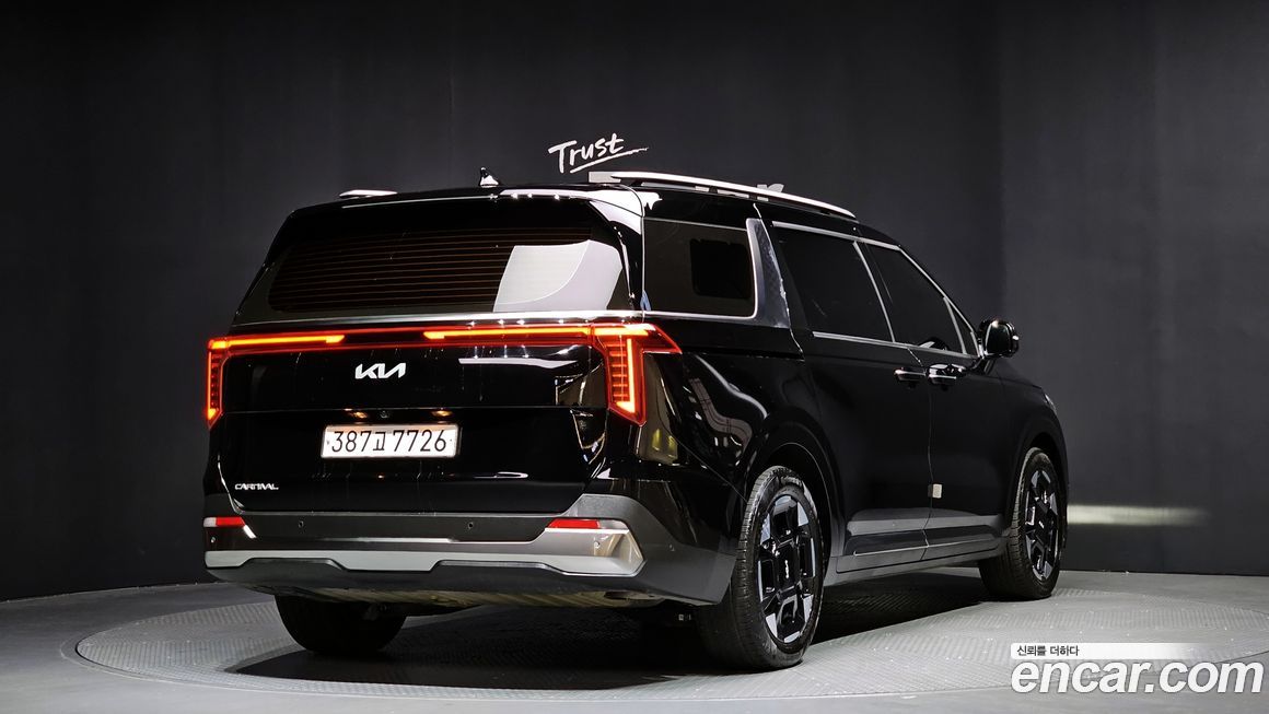 Kia Canival 2024