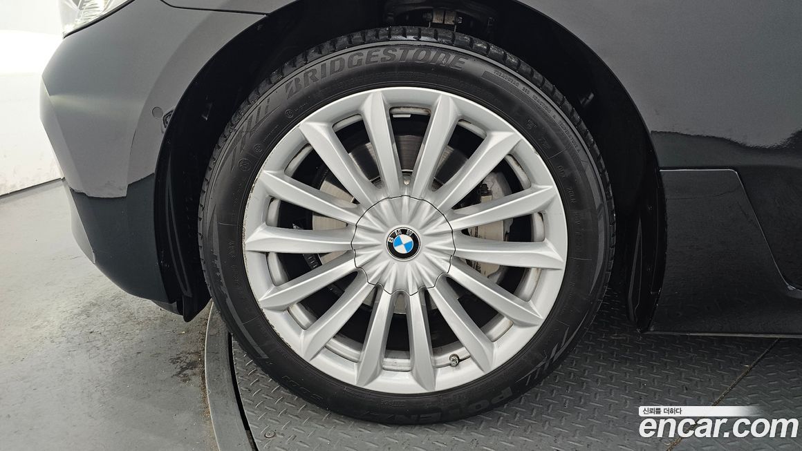 BMW Gran Turismo 2021