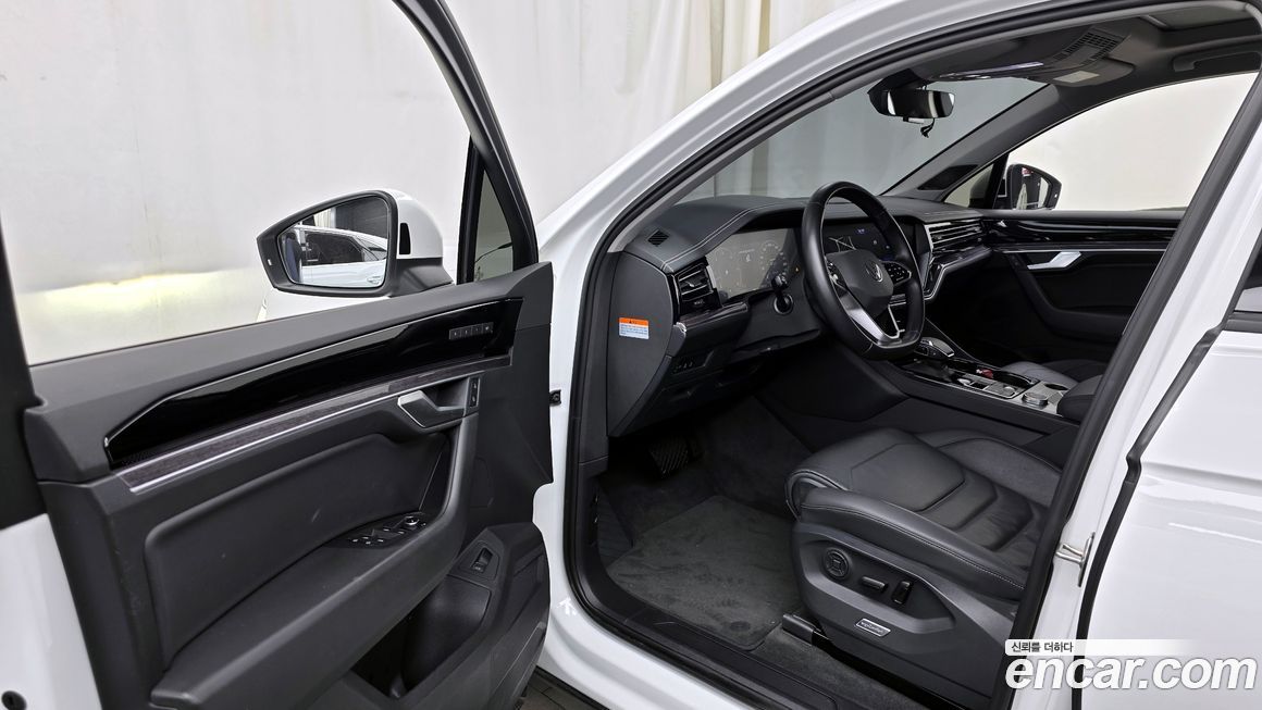 Volkswagen Touareg 2021