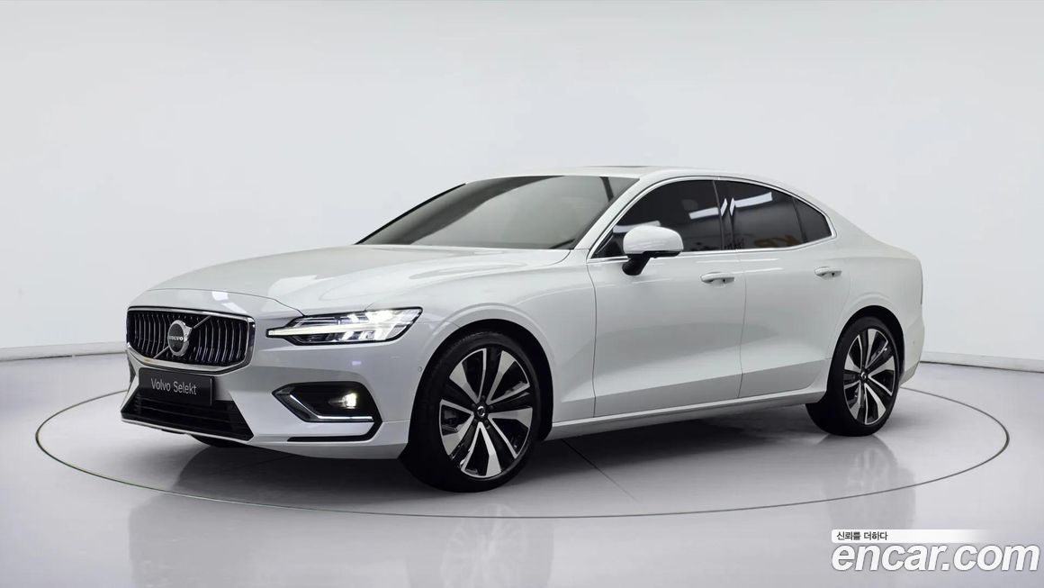 Volvo S60 2023