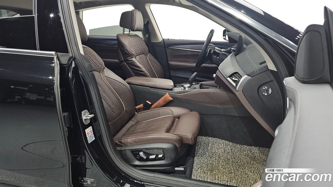 BMW Gran Turismo 2021