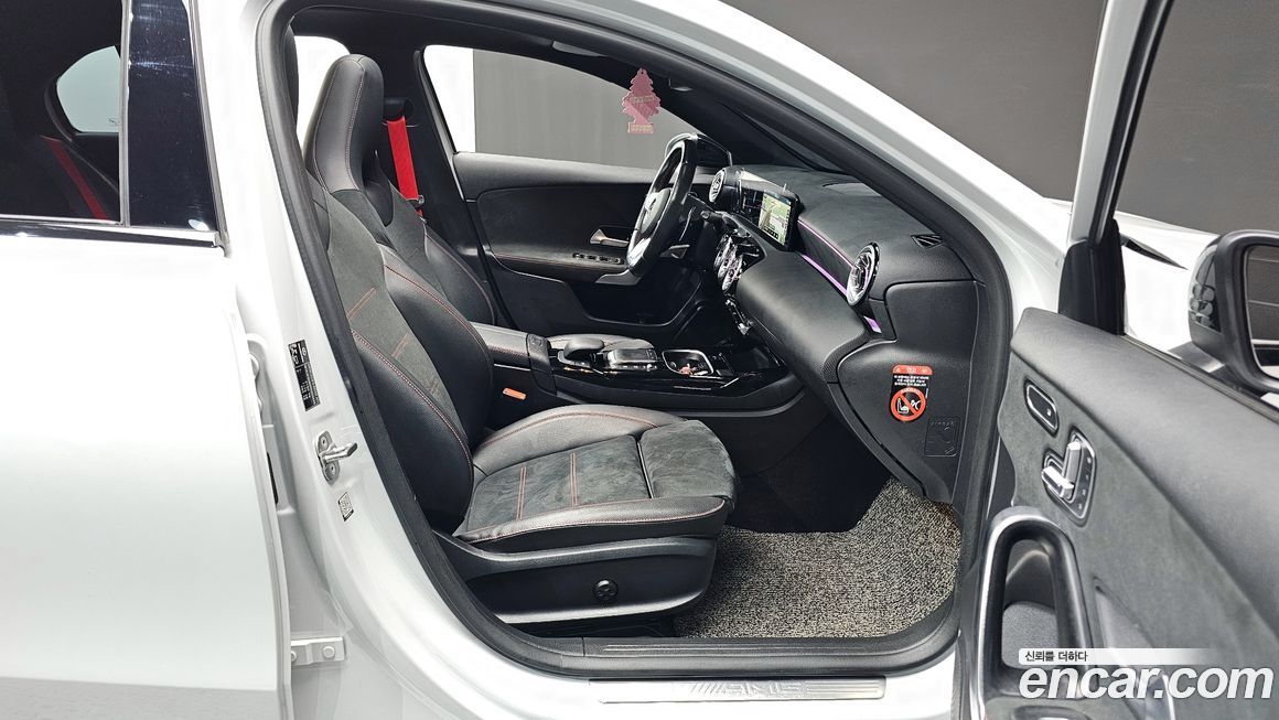 Mercedes-Benz A-Class 2023