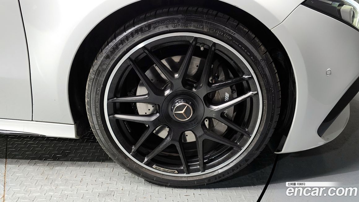 Mercedes-Benz A-Class 2023