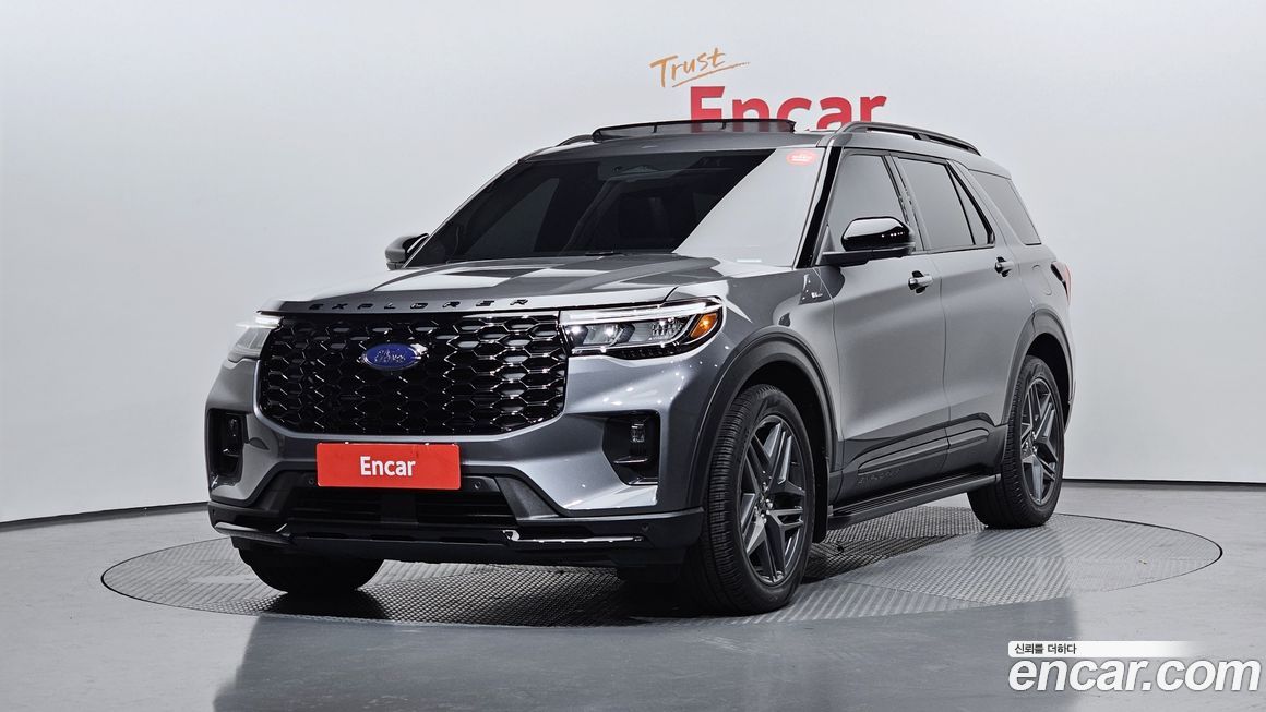 Ford Explorer 2025