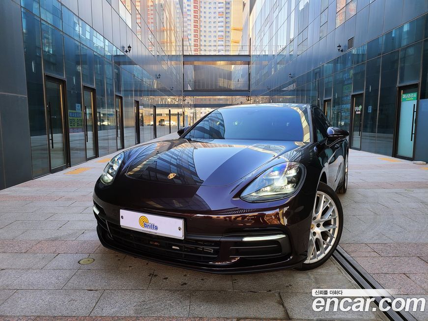 Porsche Panamera 2018
