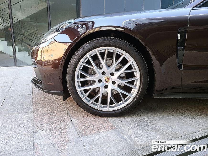 Porsche Panamera 2018