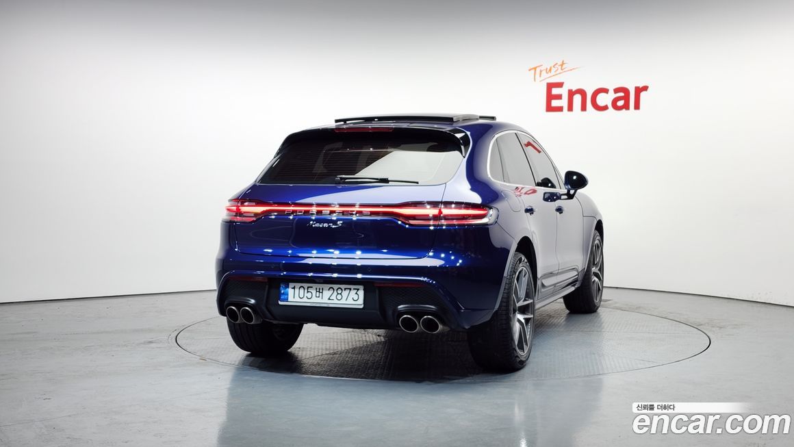 Porsche Macan 2022