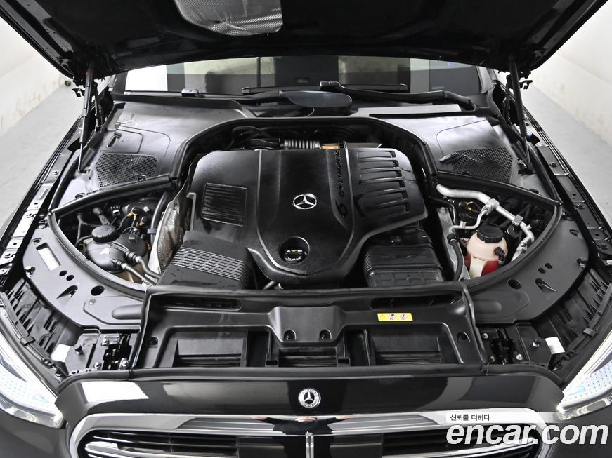 Mercedes-Benz S-Class 2022