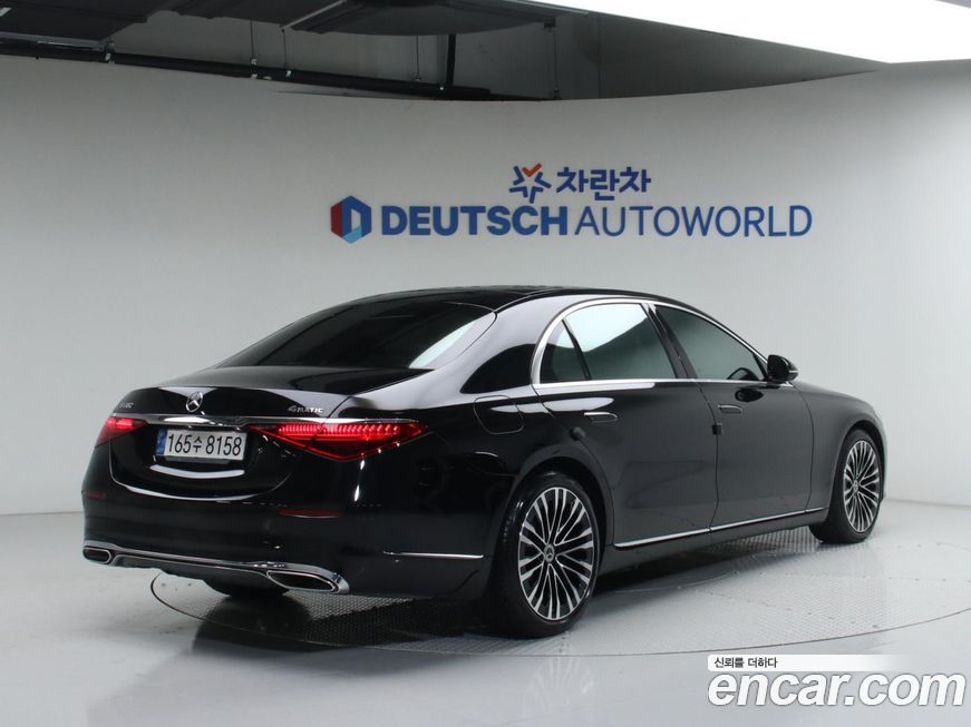 Mercedes-Benz S-Class 2022