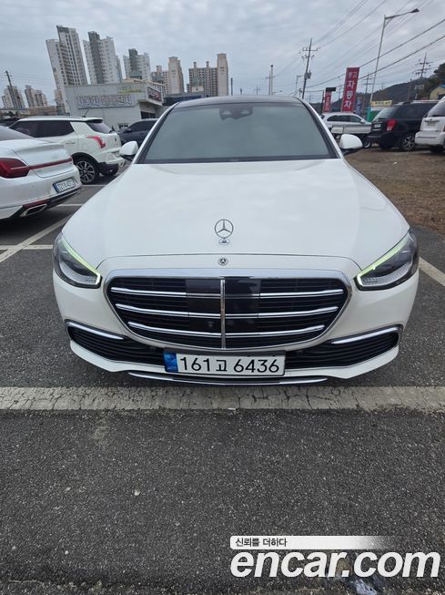 Mercedes-Benz S-Class 2022