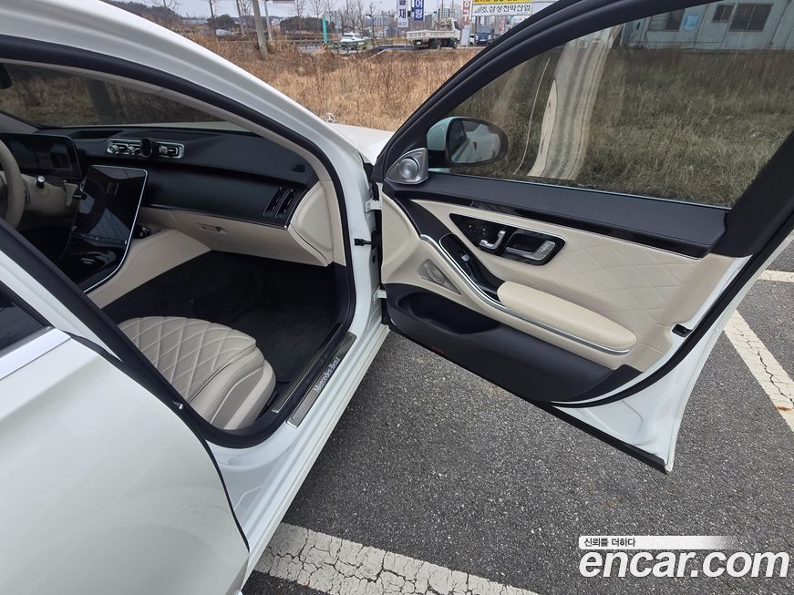 Mercedes-Benz S-Class 2022