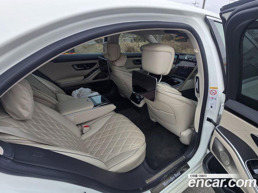 Mercedes-Benz S-Class 2022